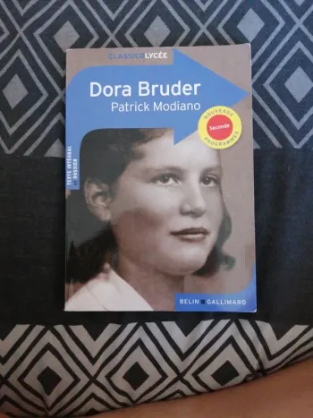 livre "Dora Bruder"