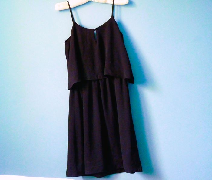 Robe femme atmosphere M 38 noir fluide tres bon état - photo numéro 3