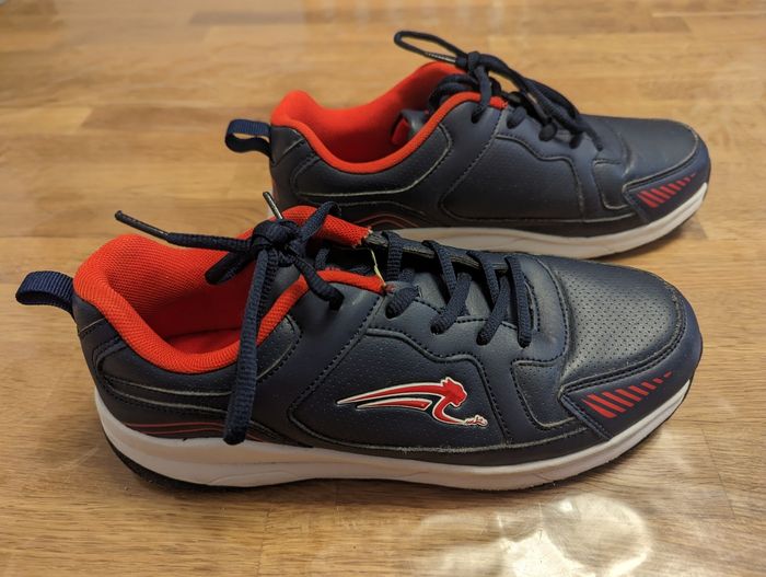 Chaussures garçon pointure 39 Airness très bon état - photo numéro 3