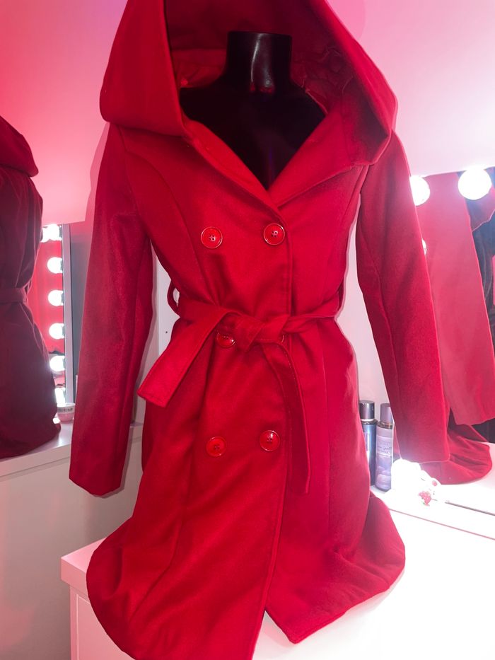 Manteau élégant rouge - photo numéro 2