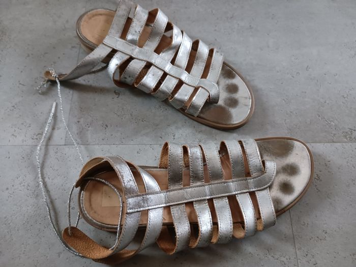 Sandales spartiates argentées cuir 37