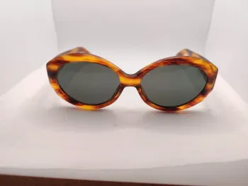 Lunettes de soleil Emmanuelle Khanh