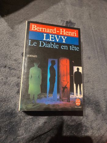 Le diable en tête