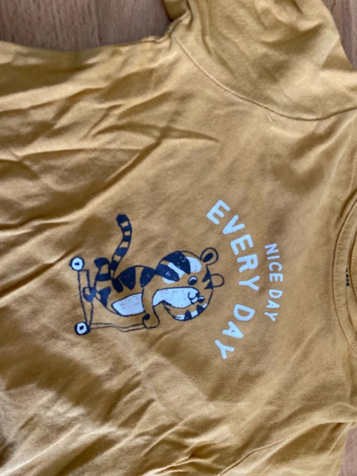 T shirt - photo numéro 2