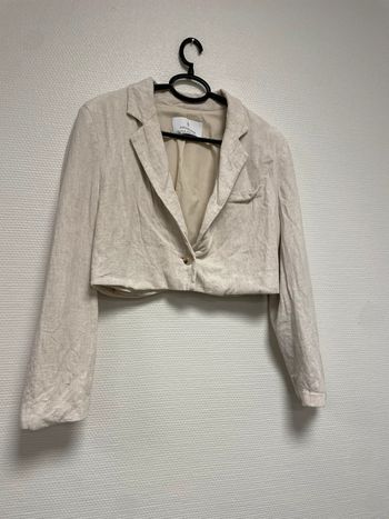 veste courte stradivarius