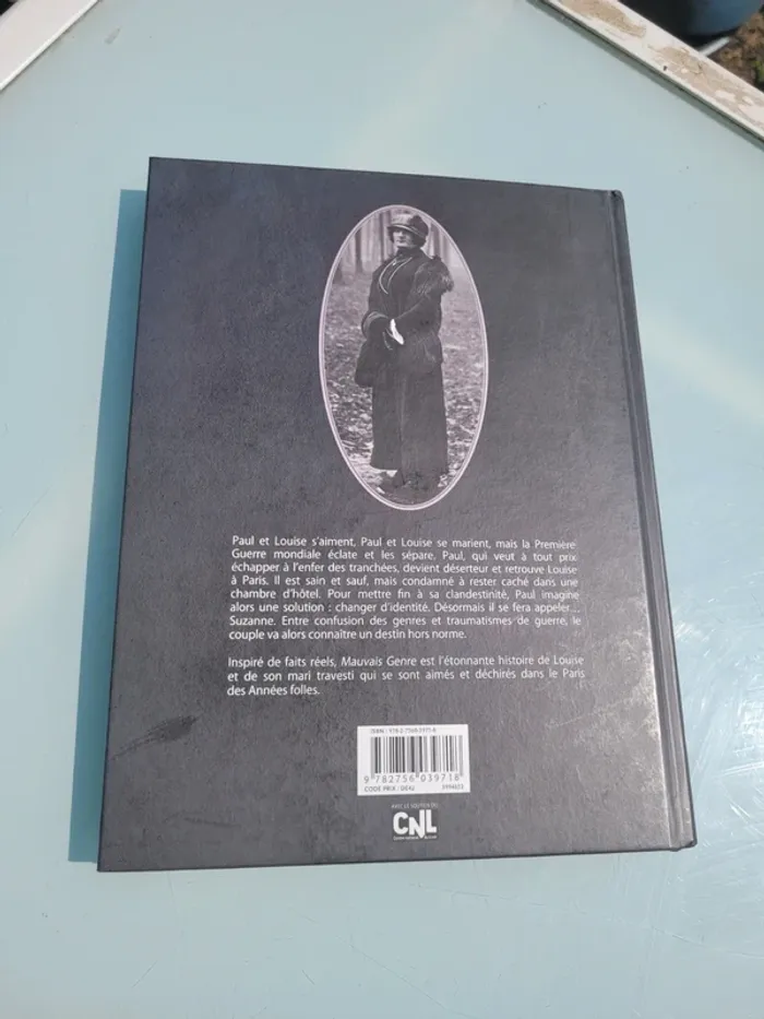 Très belle BD : Mauvais Genre, Chloé Cruchodet - photo numéro 7