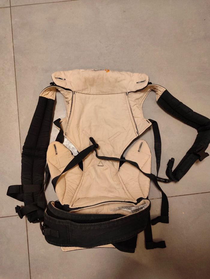 Porte bebe Physiologique Ergobaby Omni 360 Noir et Camel - photo numéro 3