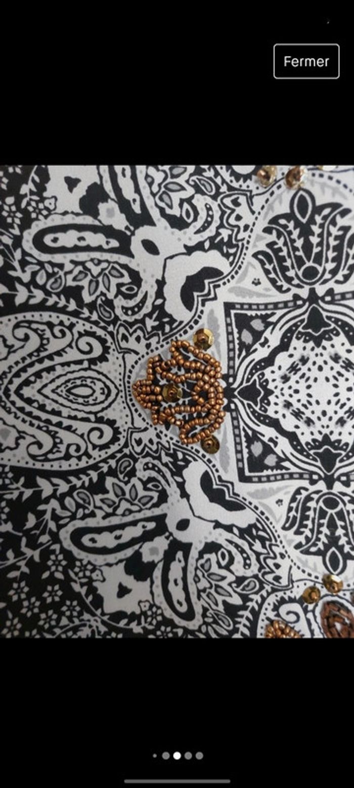 Tunique/blouse Promod taille 38/M blanche et noire avec perles très bon état - photo numéro 6