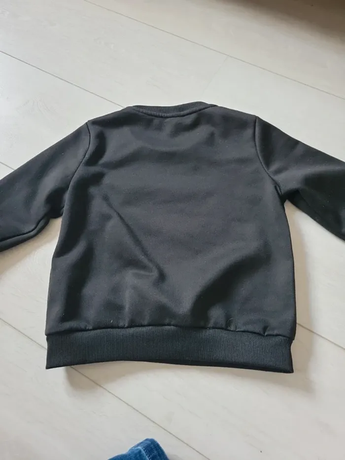 Pull Spiderman 5ans - photo numéro 3