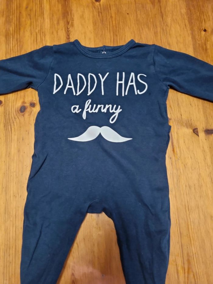 Pyjamas moustache Légè 9 mois - photo numéro 2