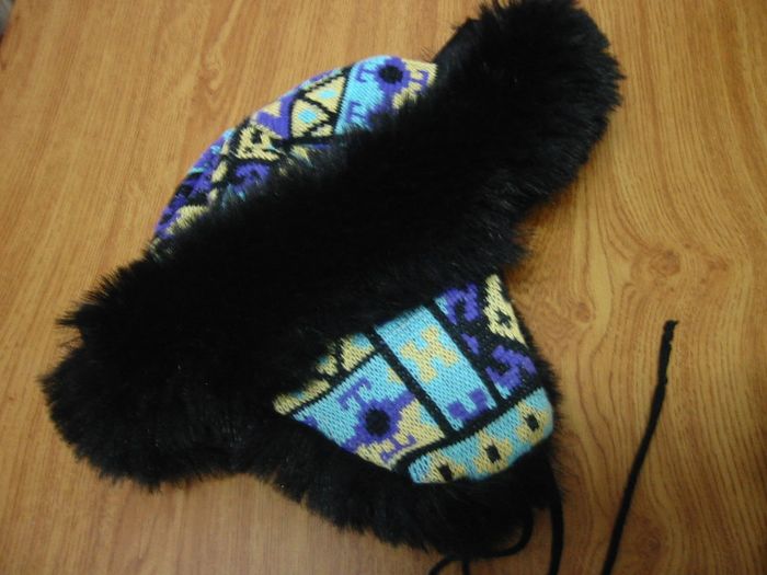 bonnet chapka taille 8/10 ans