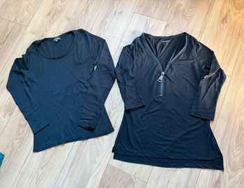 2 T Shirts noir