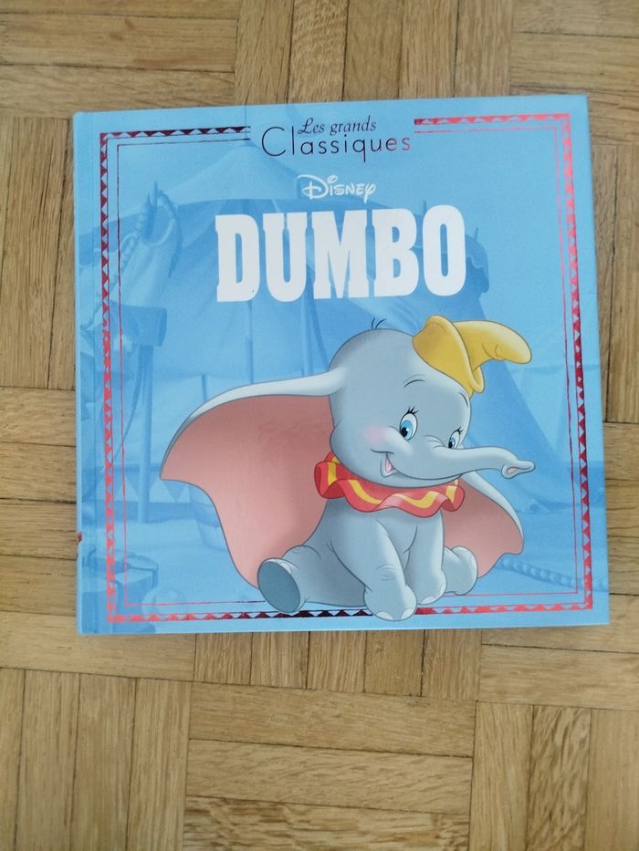 Livre Disney Dumbo neuf