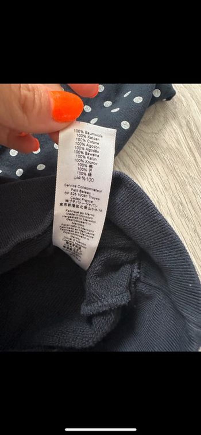 Pull Petit Bateau taille 10 ans - photo numéro 3
