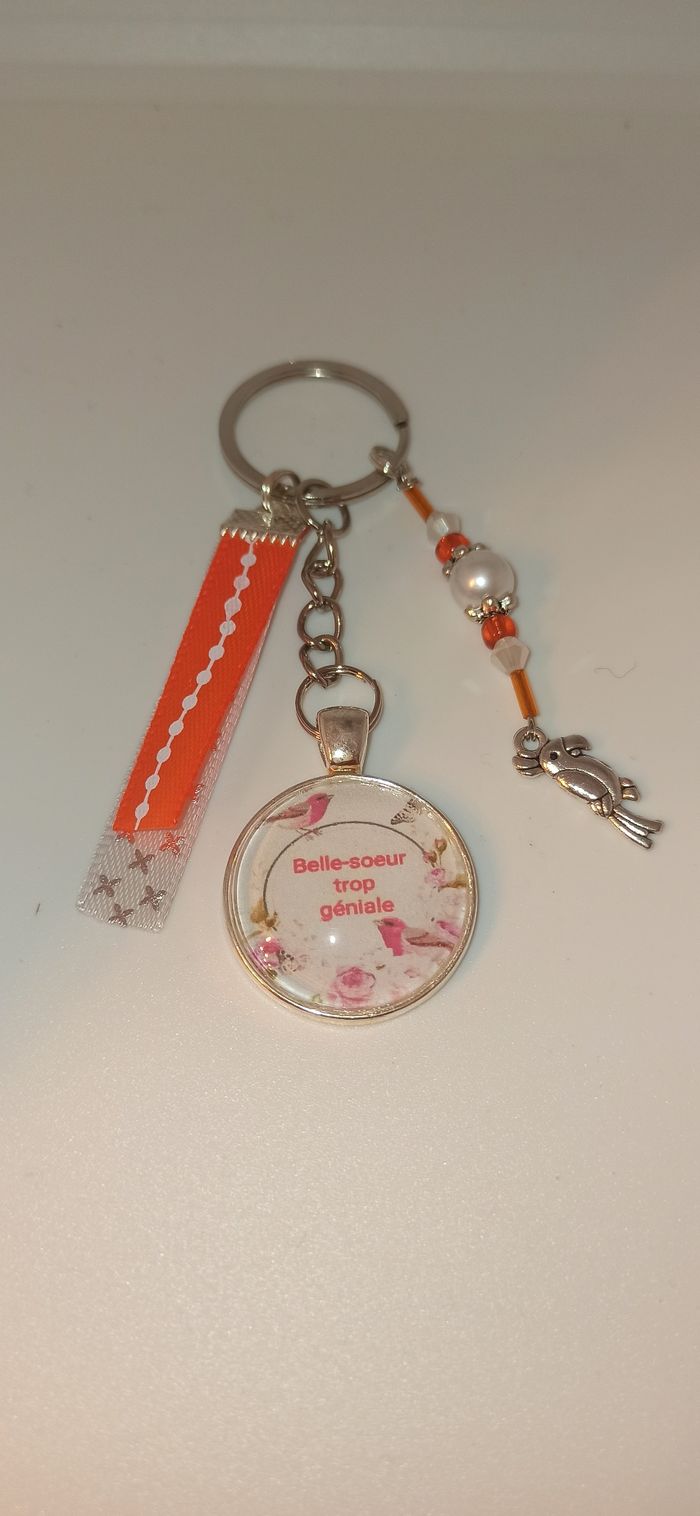 Porte clé belle soeur " Belle soeur trop géniale "