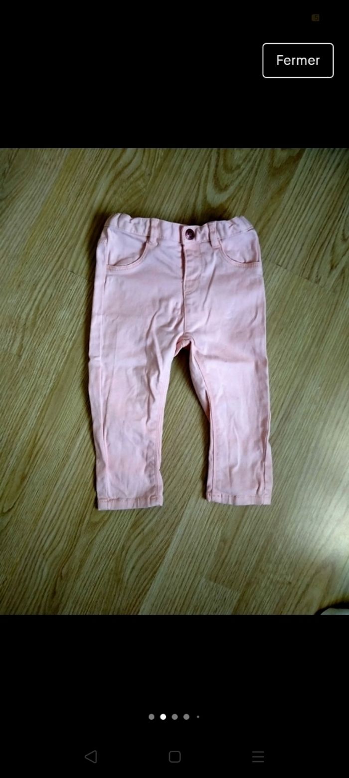 pantalon rose saumon. Tex.
taille 18 mois - photo numéro 2