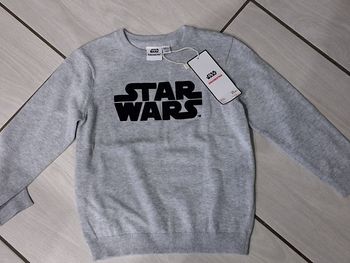 Pull 4 ans neuf 