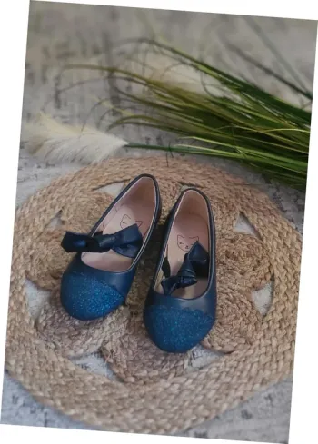 Ballerine neuve taille 29