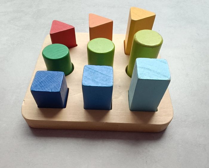 Jeu de formes et de couleurs en bois - photo numéro 3