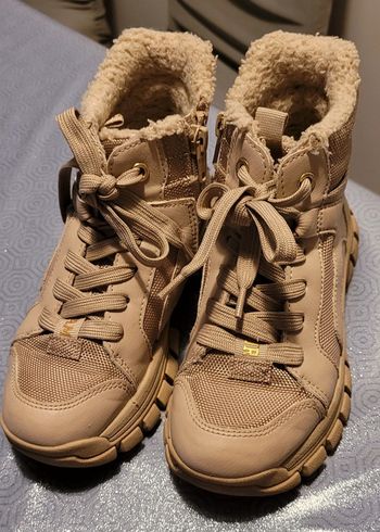 Sneackers fourrée H&M 31