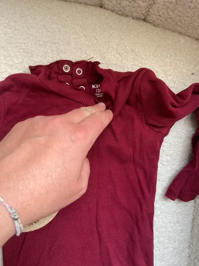 Lot 3 tee shirts manches longues fille 12 mois - photo numéro 4