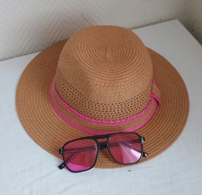 Chapeau et lunettes 👓 de soleil été - photo numéro 2