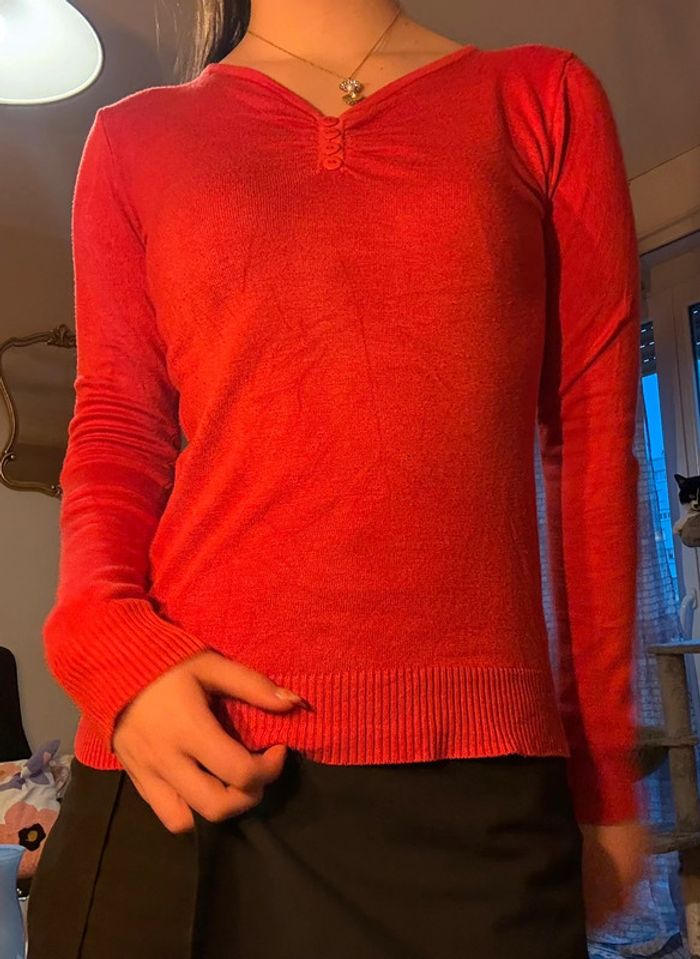 Pull fin rouge - photo numéro 5