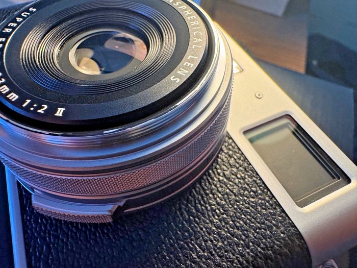 Fujifilm X100VI + boîte et accessoires (argent) - photo numéro 10