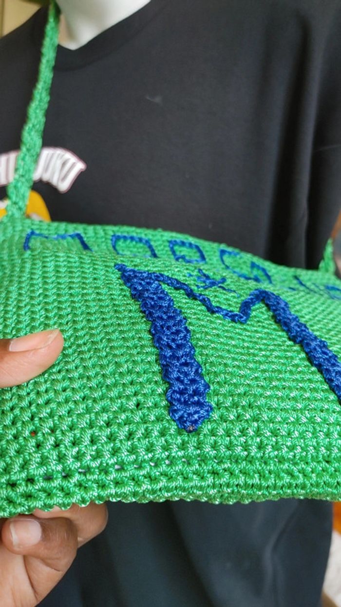 Magnifique sac tricoté main avec fil en nylon en bandoulière - photo numéro 4