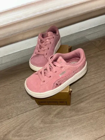 Puma bébé fille