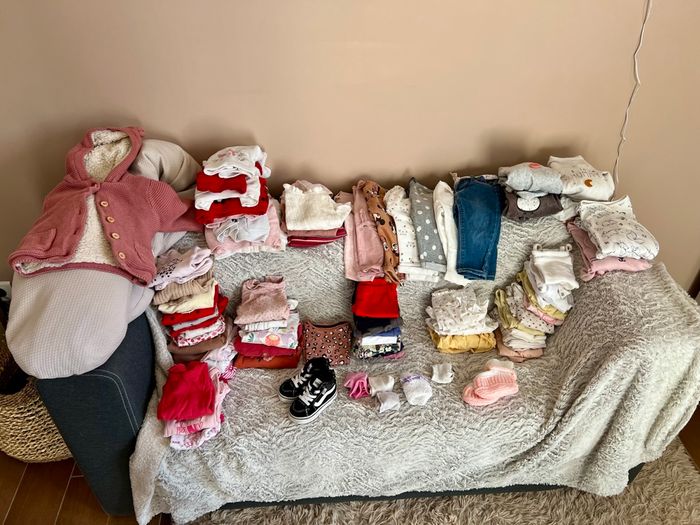 Lot de vêtements en 9 - 12 mois bébé
