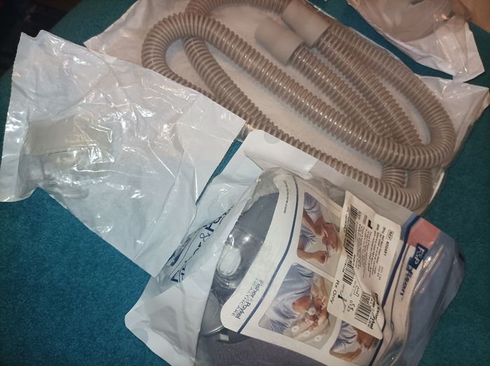 Masque Facial pour l'apnée du sommeil avec 2 Bulles Nasal,1 Tube neuf avec emballage d'origine complet Taille L - photo numéro 9