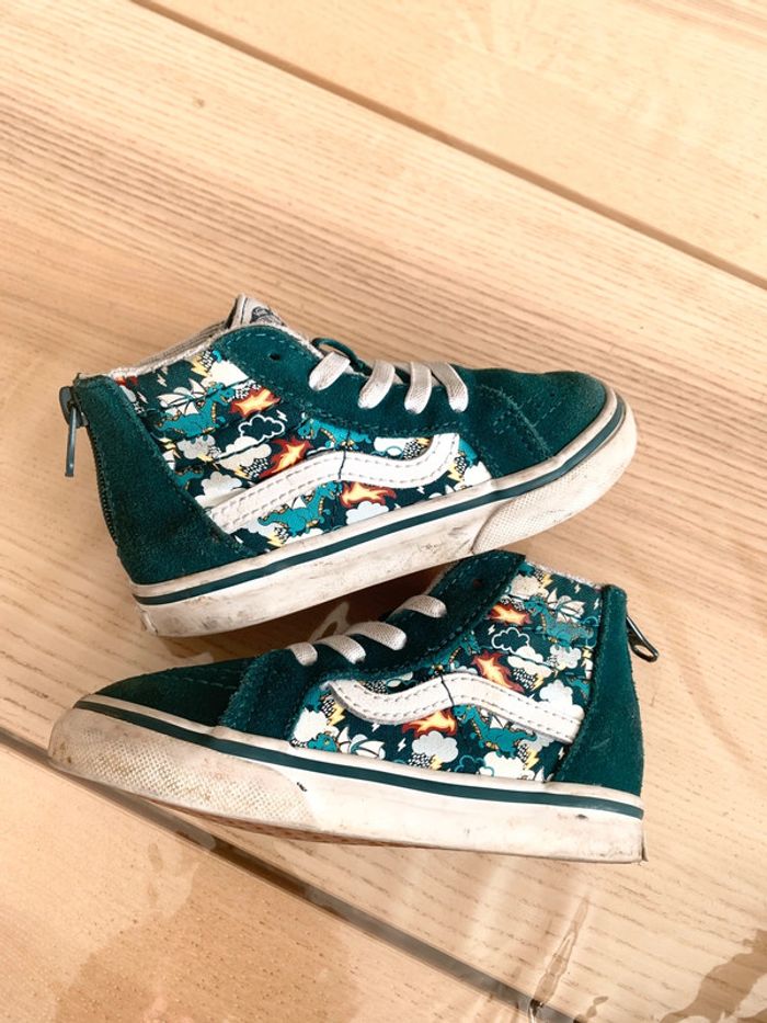 Jolie paire de baskets Vans en cuir suédé - photo numéro 3