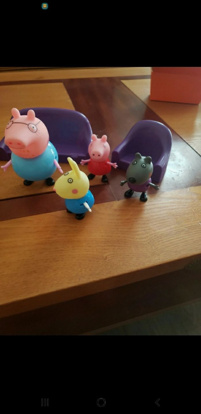 lots figurines peppa pig plus accessoire - photo numéro 2