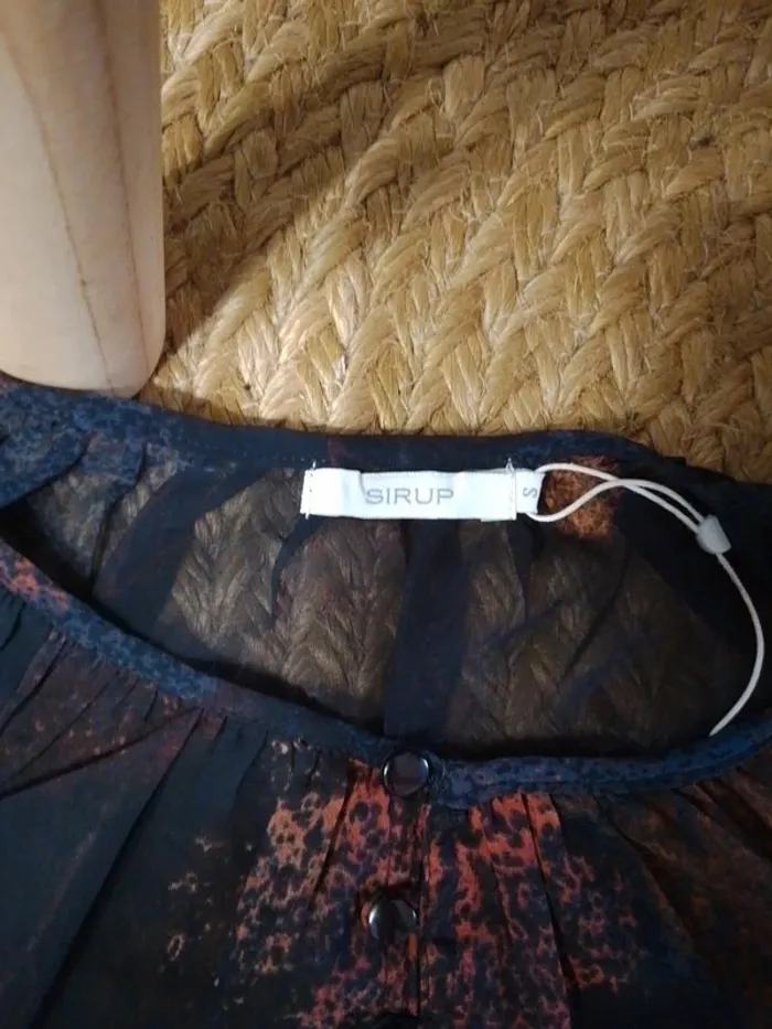Tunique légèrement transparente Sirup taille S - 100% polyester - photo numéro 9