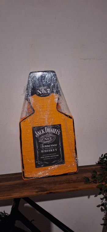 Pinata bouteille anniversaire 