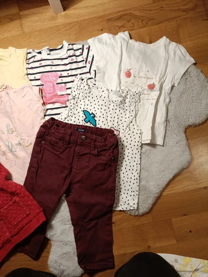 Lots vêtements filles été 18 mois - photo numéro 2
