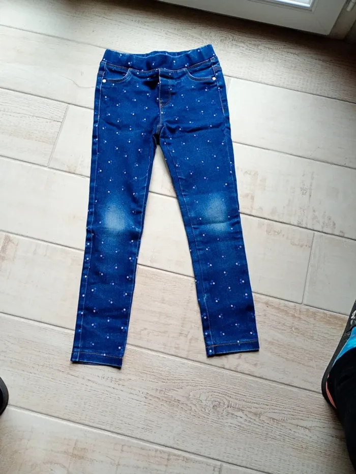 Lot vêtements fille 6 - 7 ans - photo numéro 3