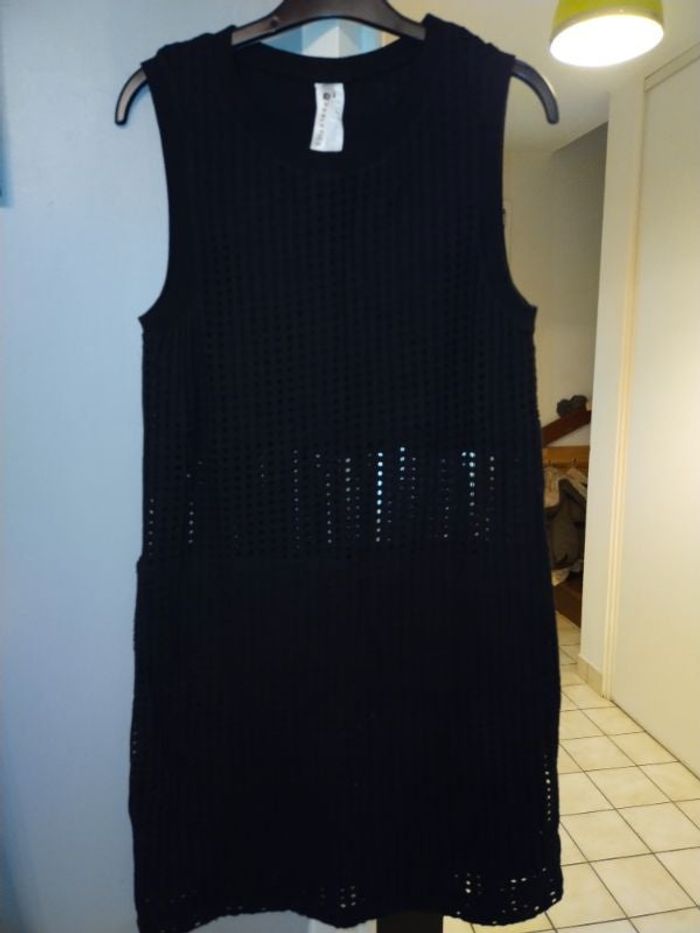 Robe noire Fabletics