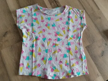 T-shirt fille 5 ans du pareil au même