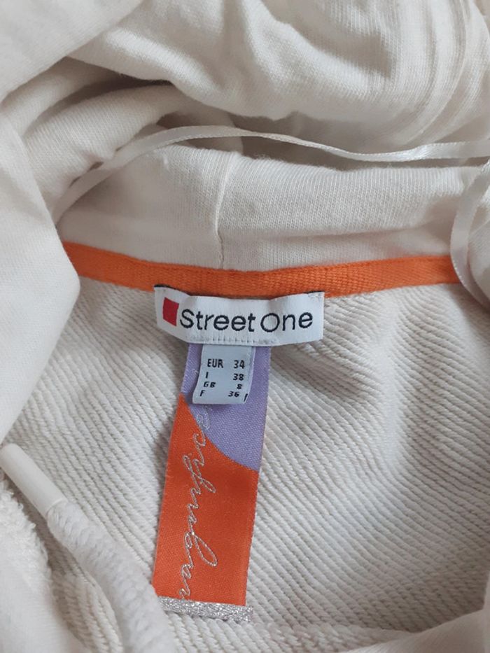 Sweat beige à capuche XS - photo numéro 4