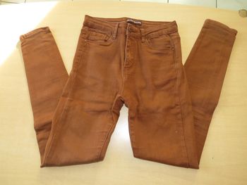 jean marron taille 36