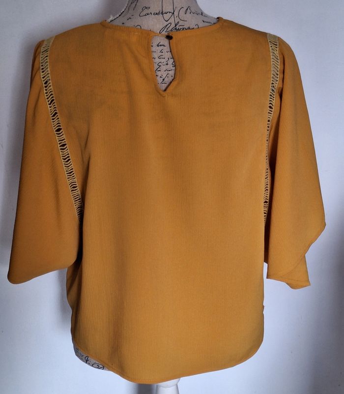 Blouse couleur moutarde avec des manches 3/4 chauve-souris - photo numéro 4