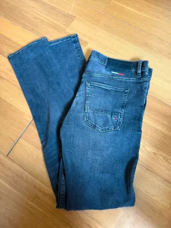 Jean slim Tommy Hilfiger
