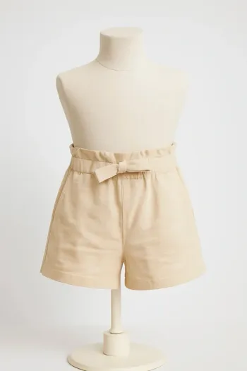 Short pailleté taille 5 ans