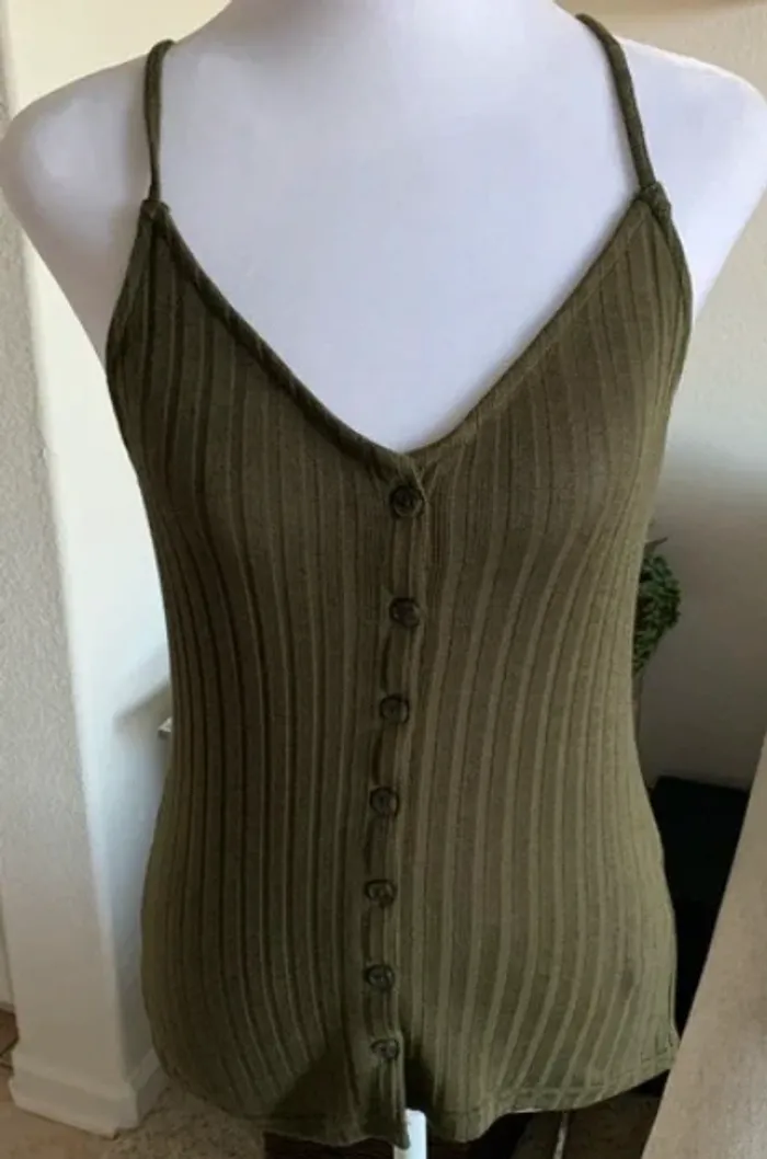 Débardeur femme boutonné kaki