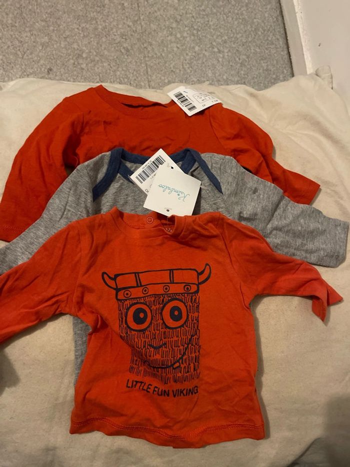Lot tee-shirts neufs