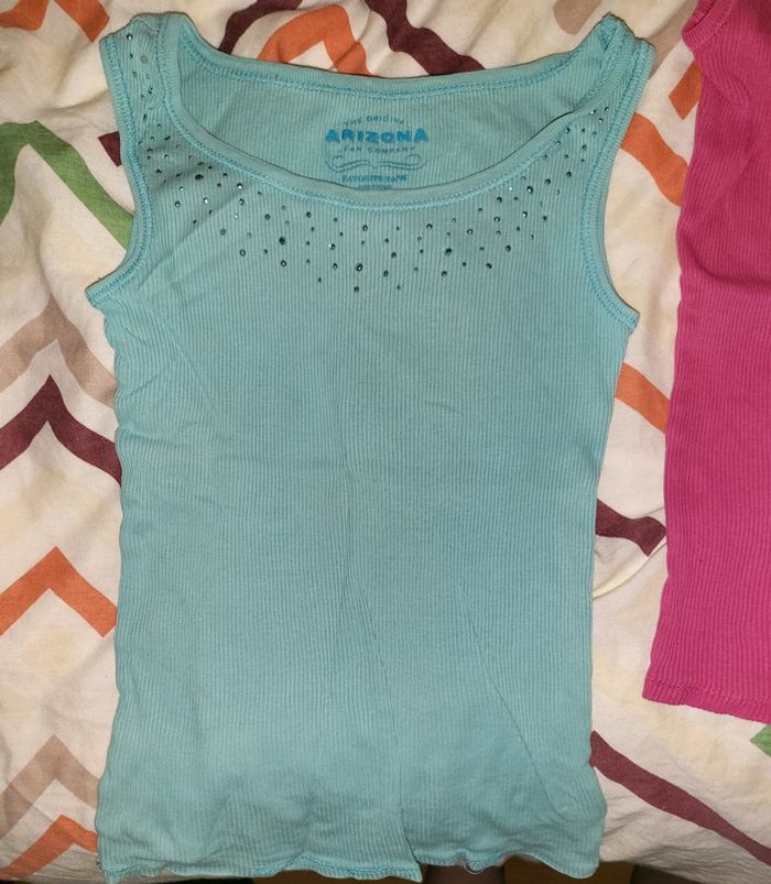 Lot débardeurs maillots de corps - photo numéro 3