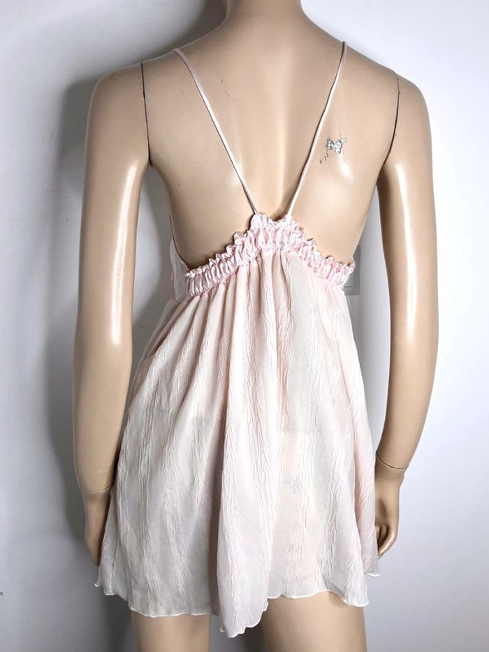 Jolie nuisette satin vintage rose taille 42/44/46 estimée, voir mesure. - photo numéro 2