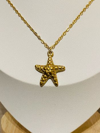 Collier fin doré avec pendentif tendance étoile de mer acier inoxydable